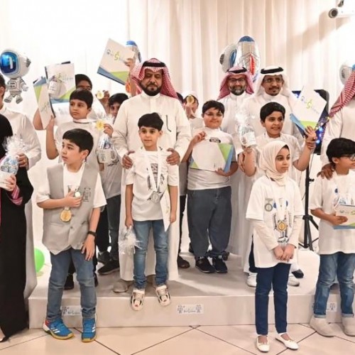 مشروع  اصنع روبوتك بنفسك  2022