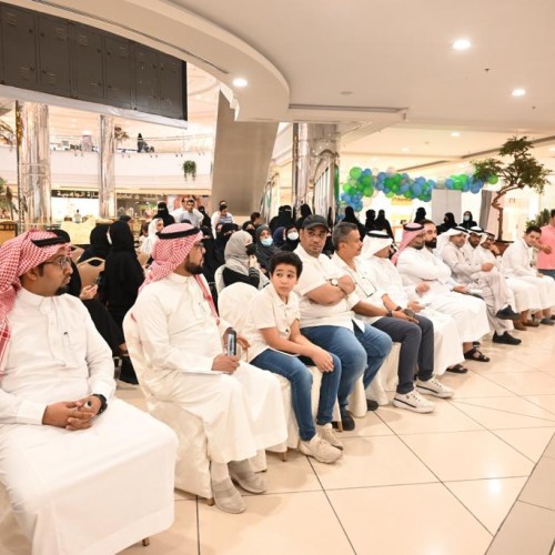 مشروع  اصنع روبوتك بنفسك  2022